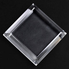 CRYSTAL SQUARE PLATES 18MM 15.35 Cts.