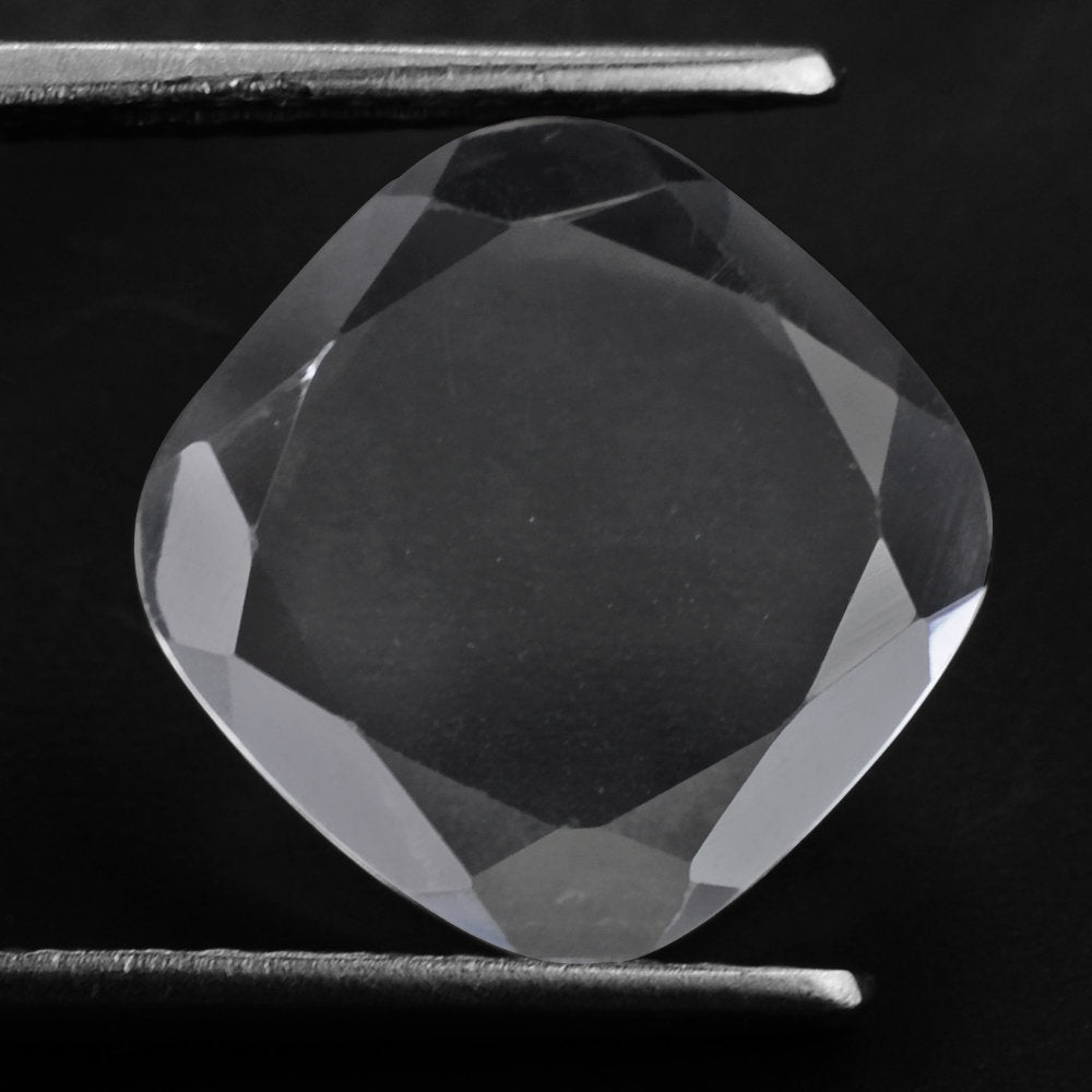 CRYSTAL CUSHION PLATES 12MM 4.31 Cts.