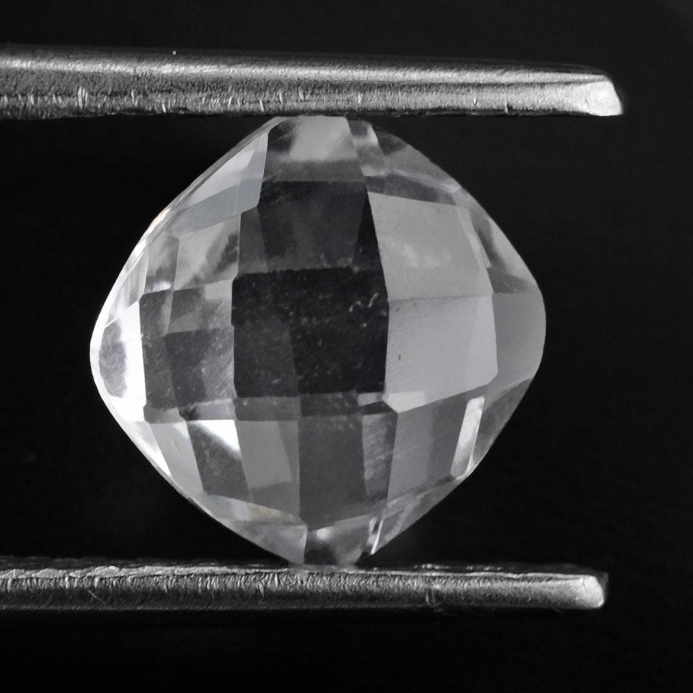 CRYSTAL BRIOLETTE CUSHION 8MM 1.81 Cts.