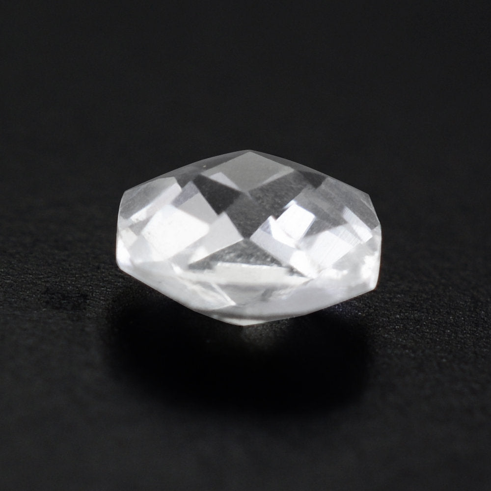 CRYSTAL BRIOLETTE CUSHION 4MM 0.27 Cts.