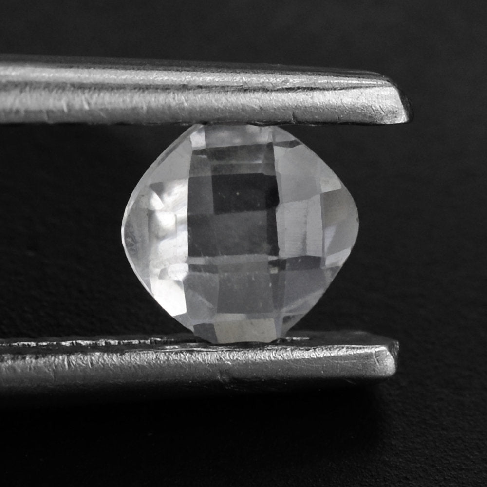 CRYSTAL BRIOLETTE CUSHION 4MM 0.27 Cts.