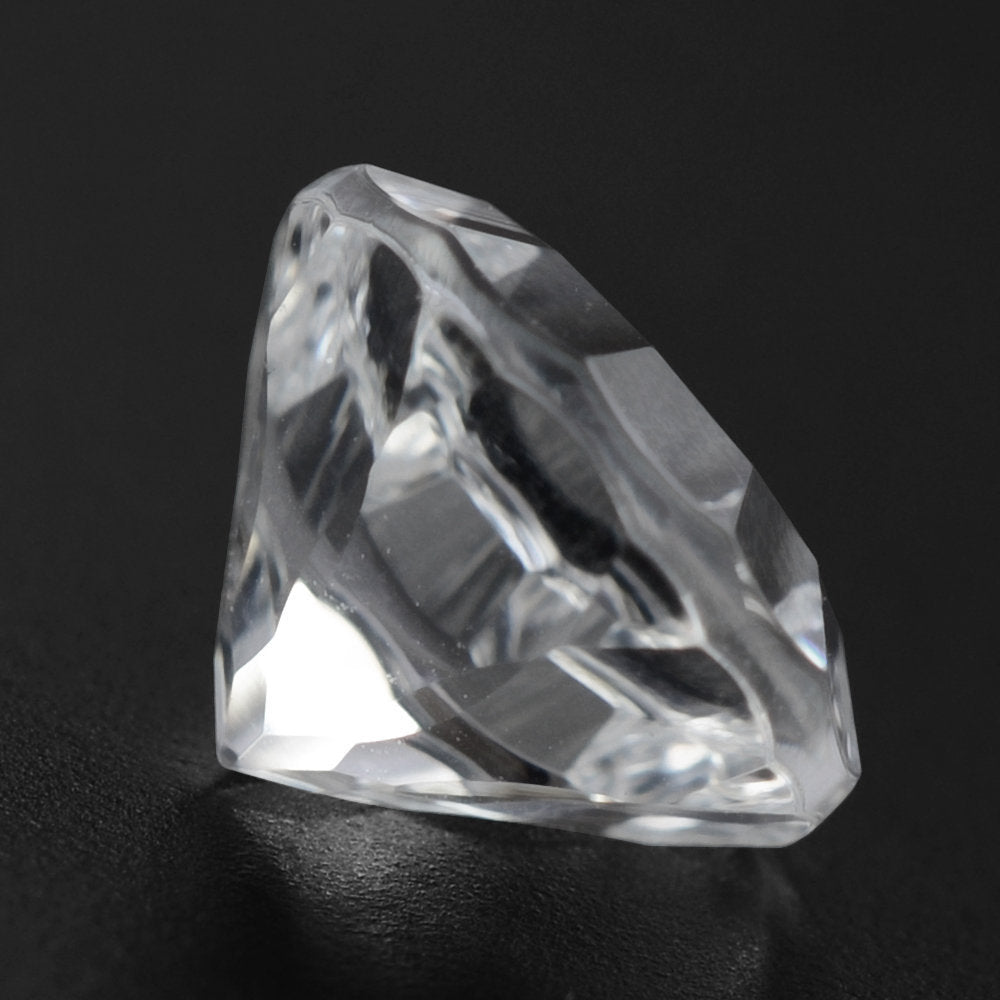 CRYSTAL CONCAVE SPLENDOR CUT ROUND (DES#75) 8MM 1.88 Cts.