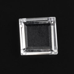 CRYSTAL SQUARE PLATES 7.50MM 1.69 Cts.