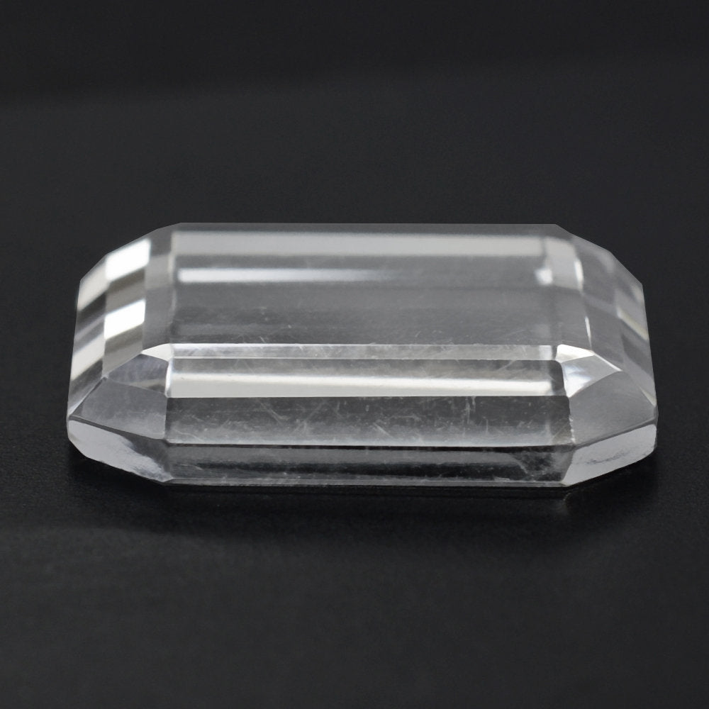 CRYSTAL SQUARE - OCTAGON PLATES 14MM 6.65 Cts.