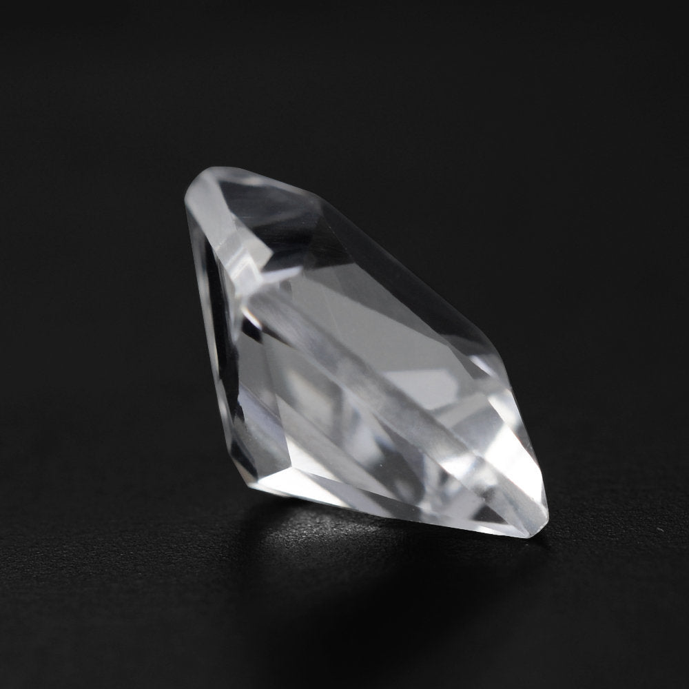 CRYSTAL PRINCESS CUT SQUARE 7MM 1.64 Cts.