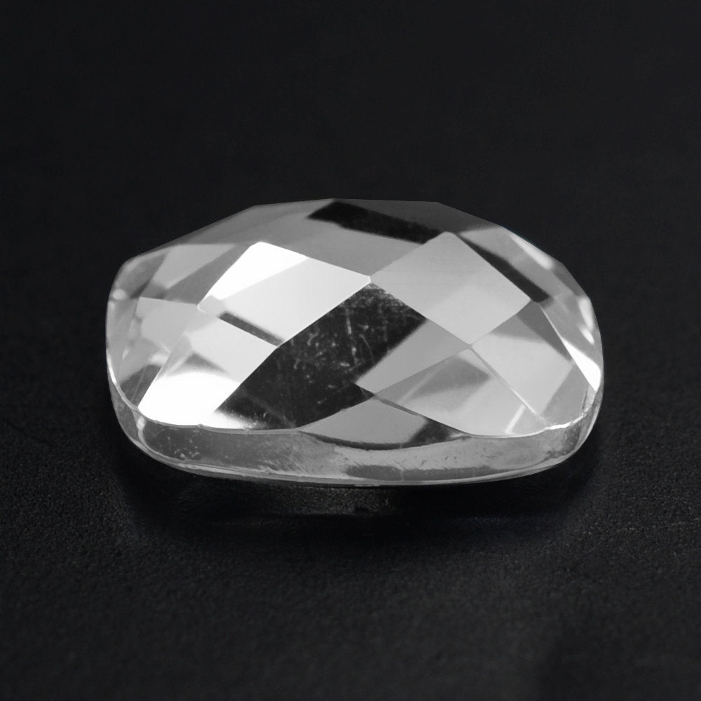 CRYSTAL CHECKER CUSHION CAB 10MM 2.81 Cts.