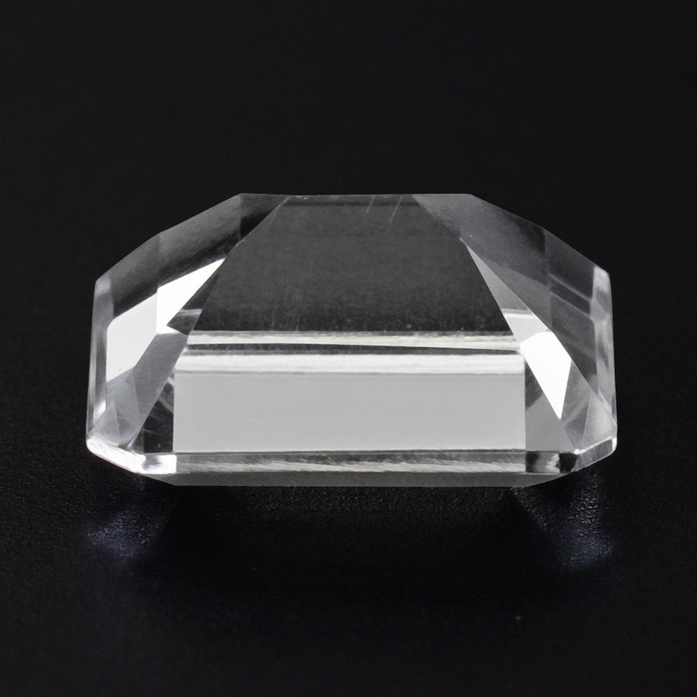CRYSTAL CUT OCTAGON 10X8MM 2.95 Cts.