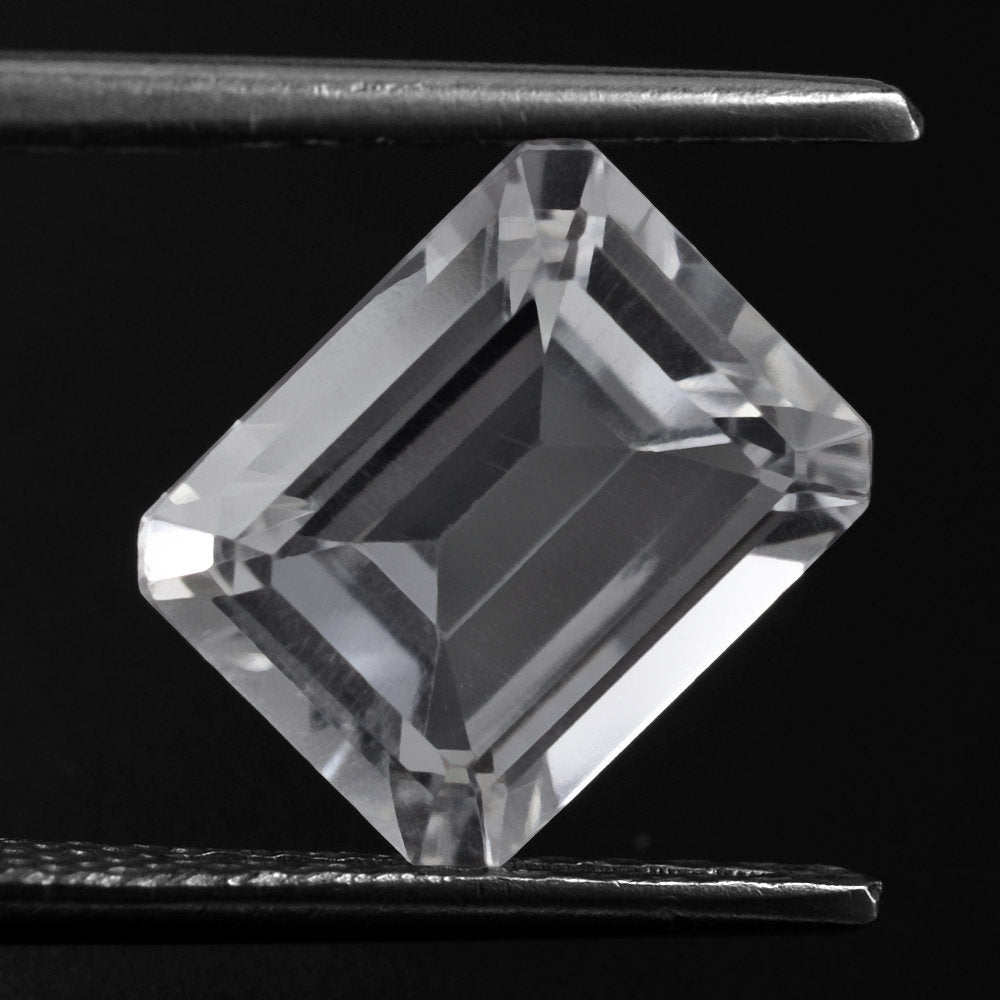 CRYSTAL CUT OCTAGON 10X8MM 2.95 Cts.