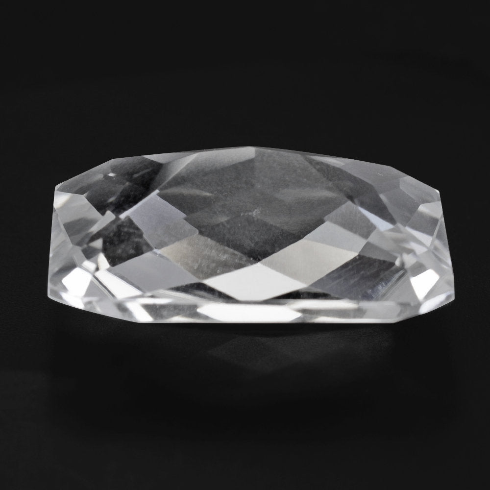 CRYSTAL SPECIAL CHECKER OCTAGON 20X15MM 18.75 Cts.