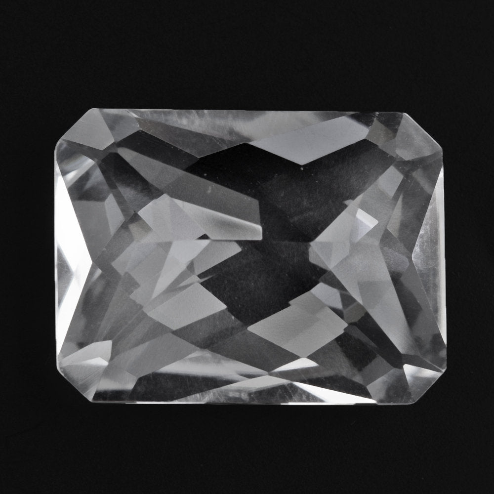 CRYSTAL SPECIAL CHECKER OCTAGON 20X15MM 18.75 Cts.