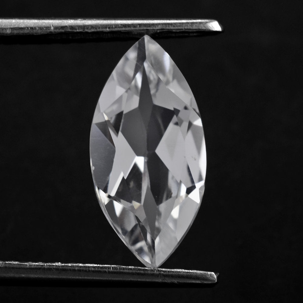 CRYSTAL CUT MARQUISE 15X7.50MM 3.87 Cts.