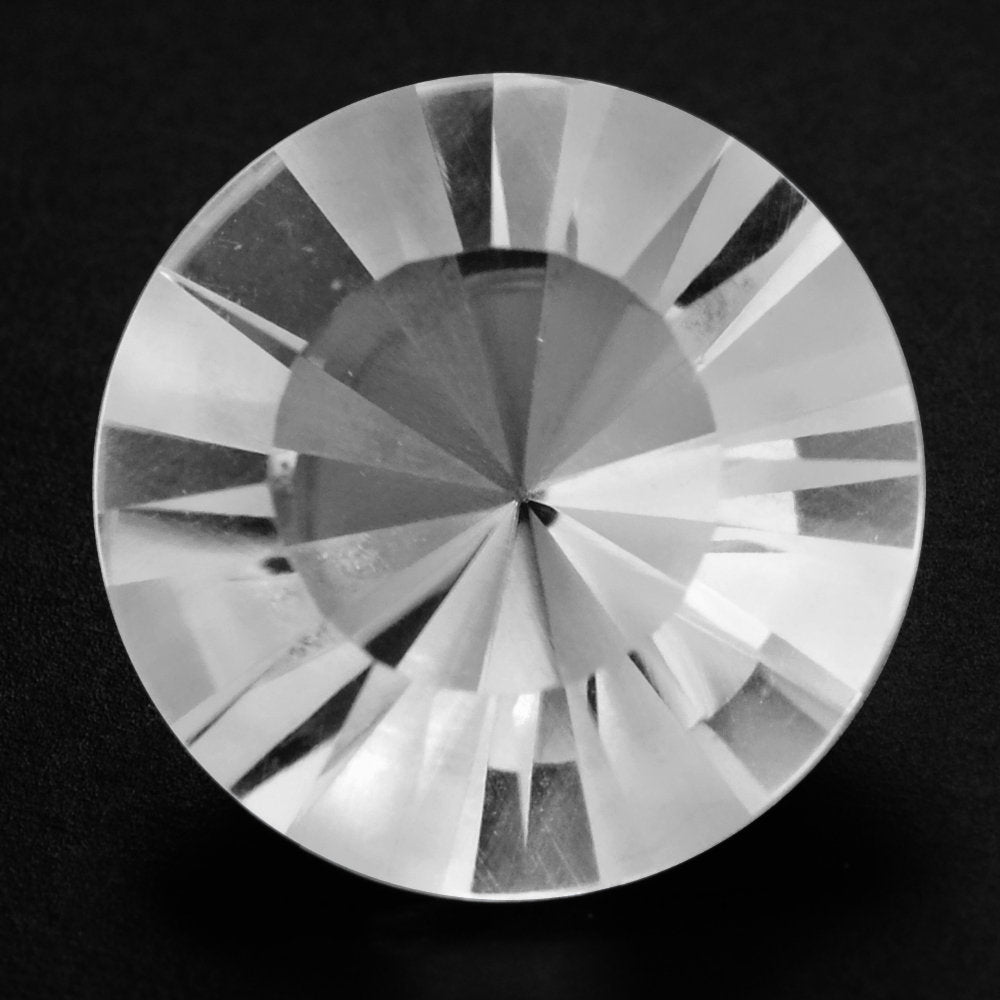 CRYSTAL ROUND DIAMOND CUT WITH ONE FACET POLISH &amp; ONE UNPOLISH (DES#29) 15MM 10.15 Cts.