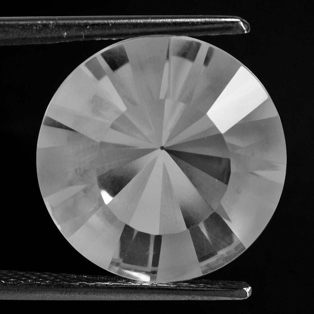 CRYSTAL ROUND DIAMOND CUT WITH ONE FACET POLISH &amp; ONE UNPOLISH (DES#29) 15MM 10.15 Cts.