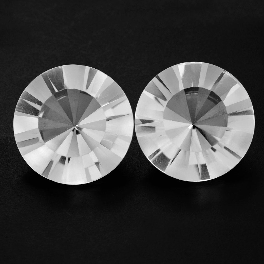 CRYSTAL ROUND DIAMOND CUT WITH ONE FACET POLISH &amp; ONE UNPOLISH (DES#29) 15MM 10.15 Cts.