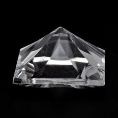 CRYSTAL CONCAVE CUT SQUARE (DES#48) 12MM 6.70 Cts.