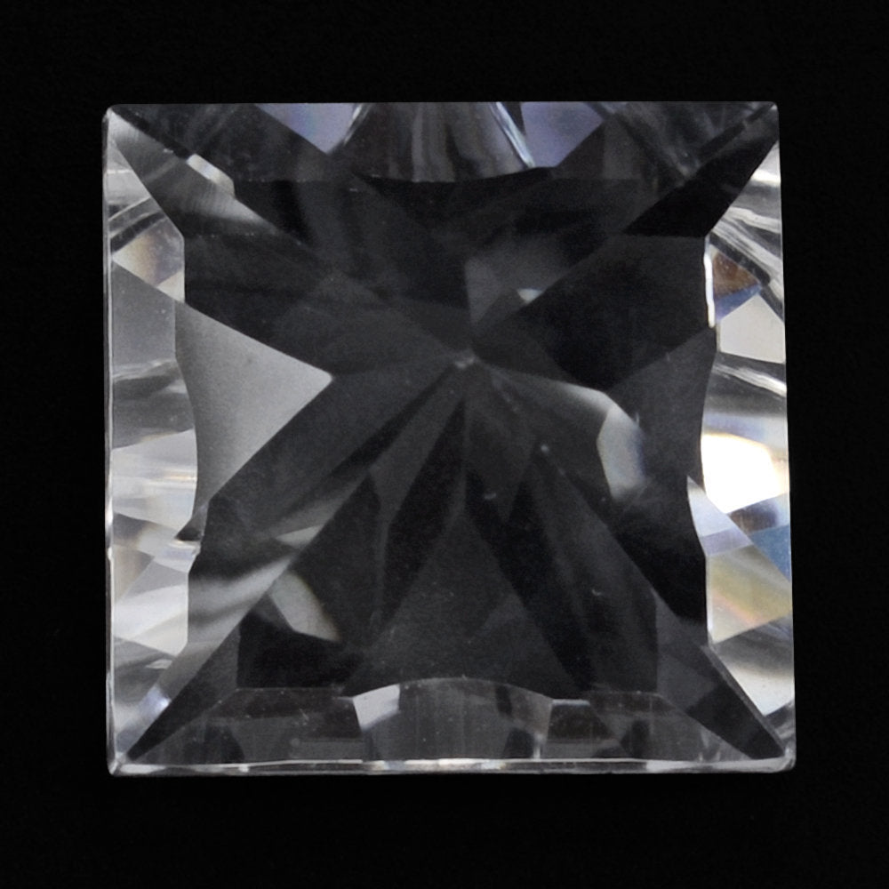 CRYSTAL CONCAVE CUT SQUARE (DES#48) 12MM 6.70 Cts.