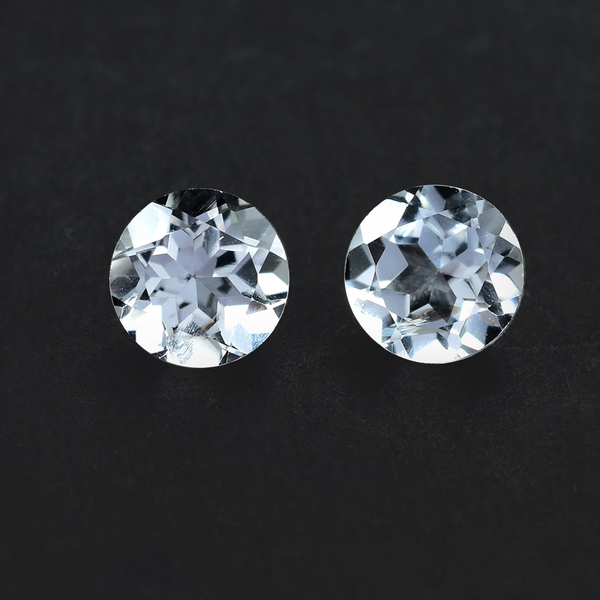 CRYSTAL ROCK QUARTZ CUT ROUND (SI) 6.00X6.00 MM 1.10 CTS