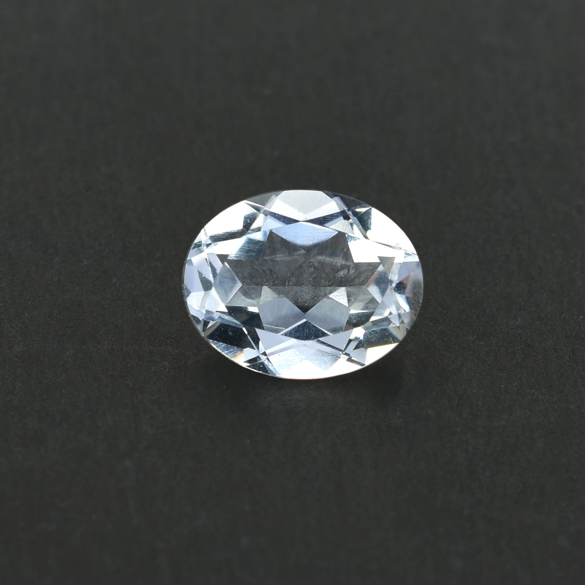 CRYSTAL ROCK QUARTZ CUT OVAL (CLEAN) 10.00X8.00 MM 2.45 CTS