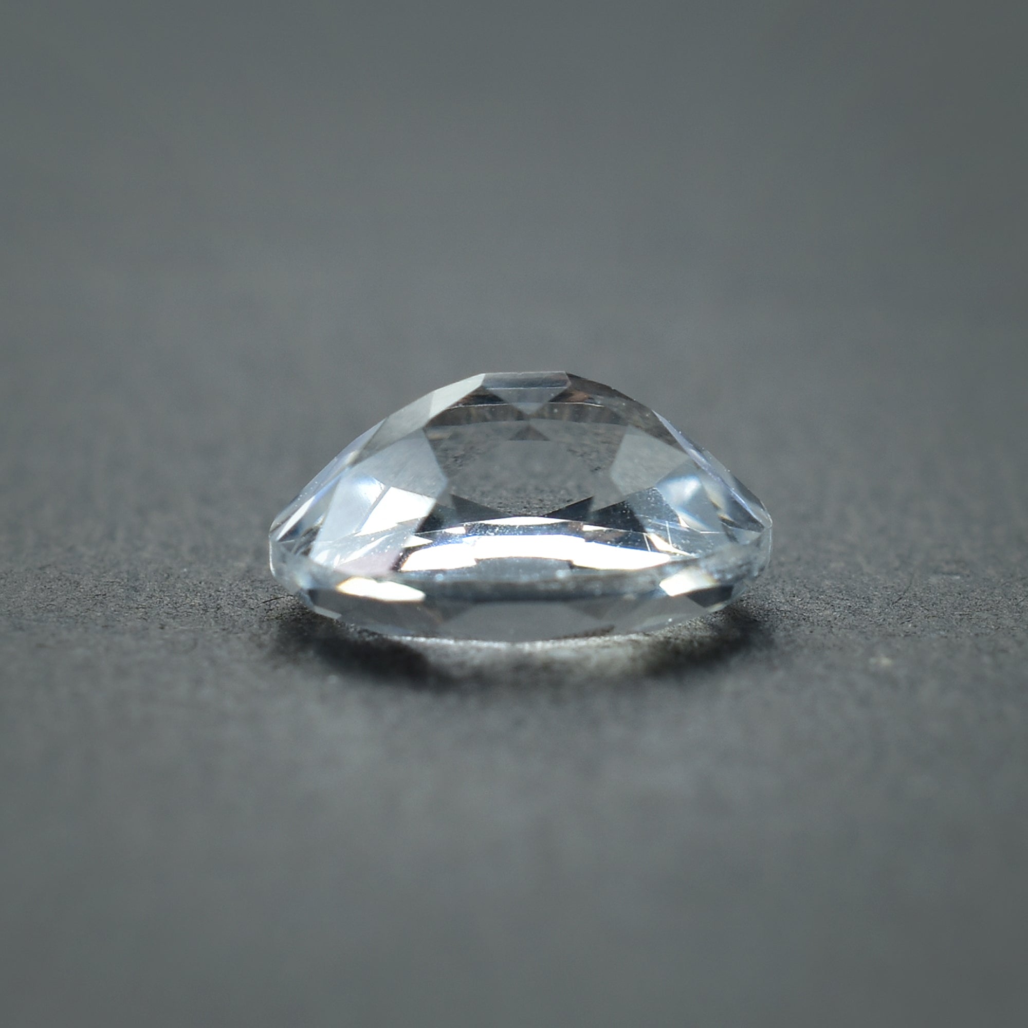 CRYSTAL ROCK QUARTZ CUT OVAL (CLEAN) 10.00X8.00 MM 2.45 CTS
