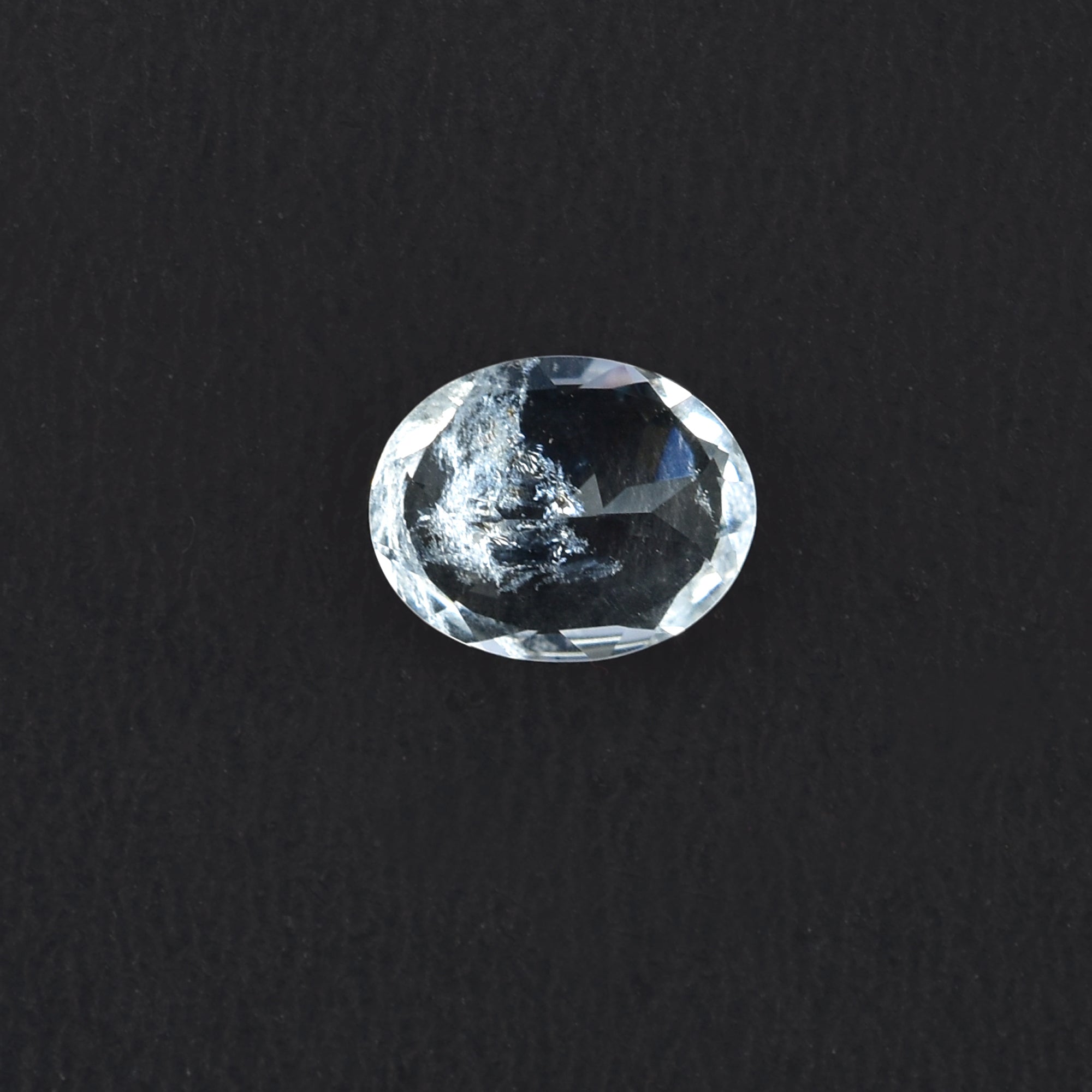 CRYSTAL ROCK QUARTZ CUT OVAL (HI) 10.00X8.00 MM 2.25 CTS