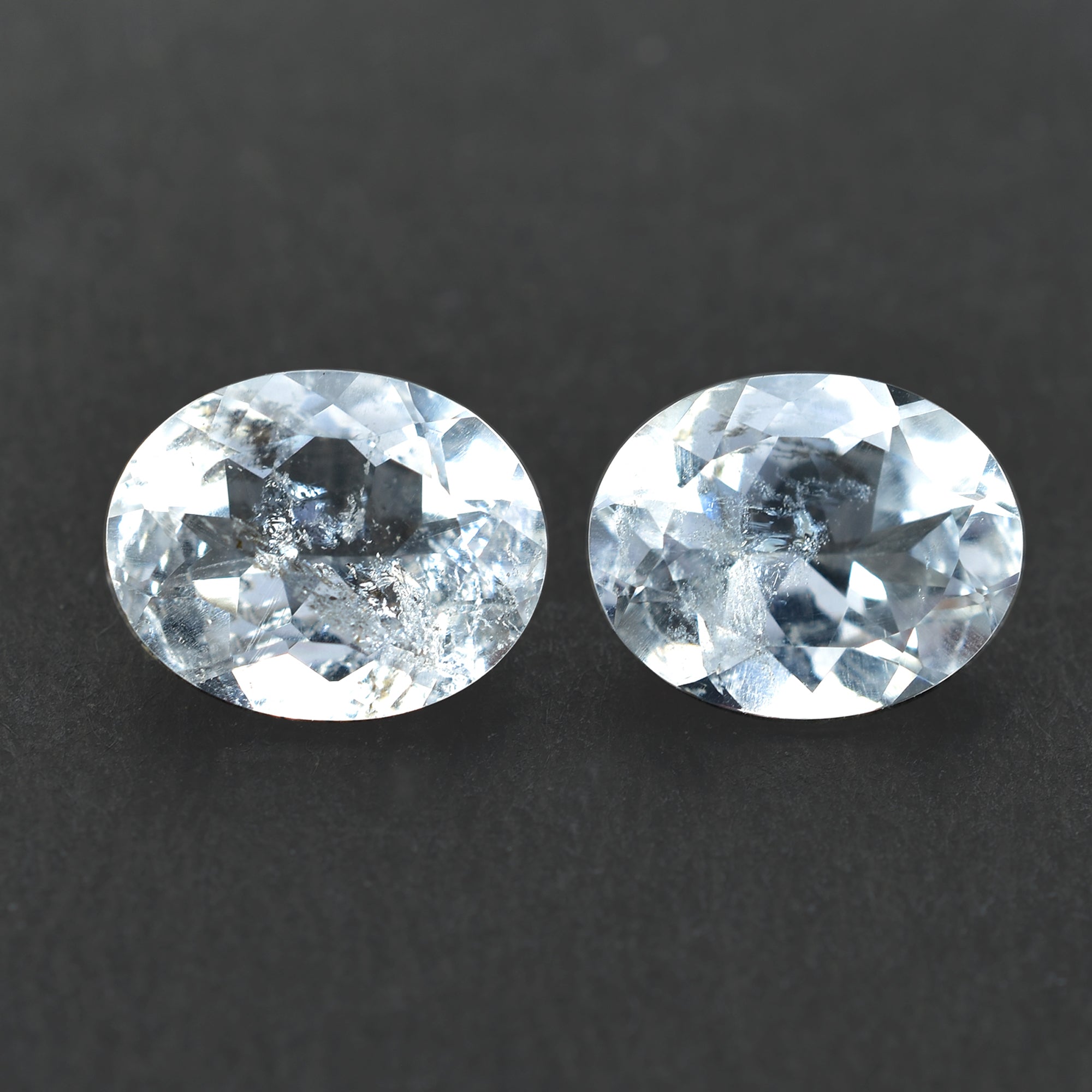 CRYSTAL ROCK QUARTZ CUT OVAL (HI) 10.00X8.00 MM 2.25 CTS