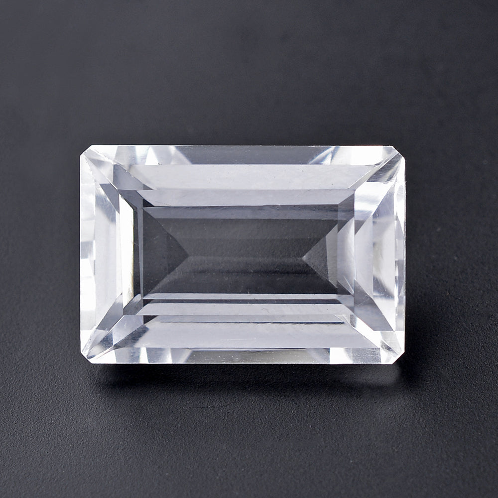 CRYSTAL CUT OCTAGON 18X12MM 14.50 Cts.