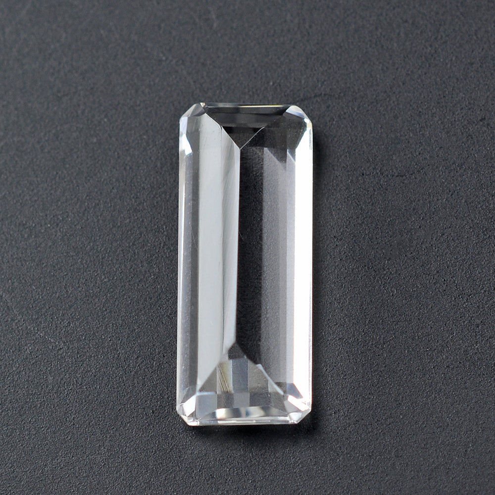 CRYSTAL CUT OCTAGON 15X6MM 3.50 Cts.