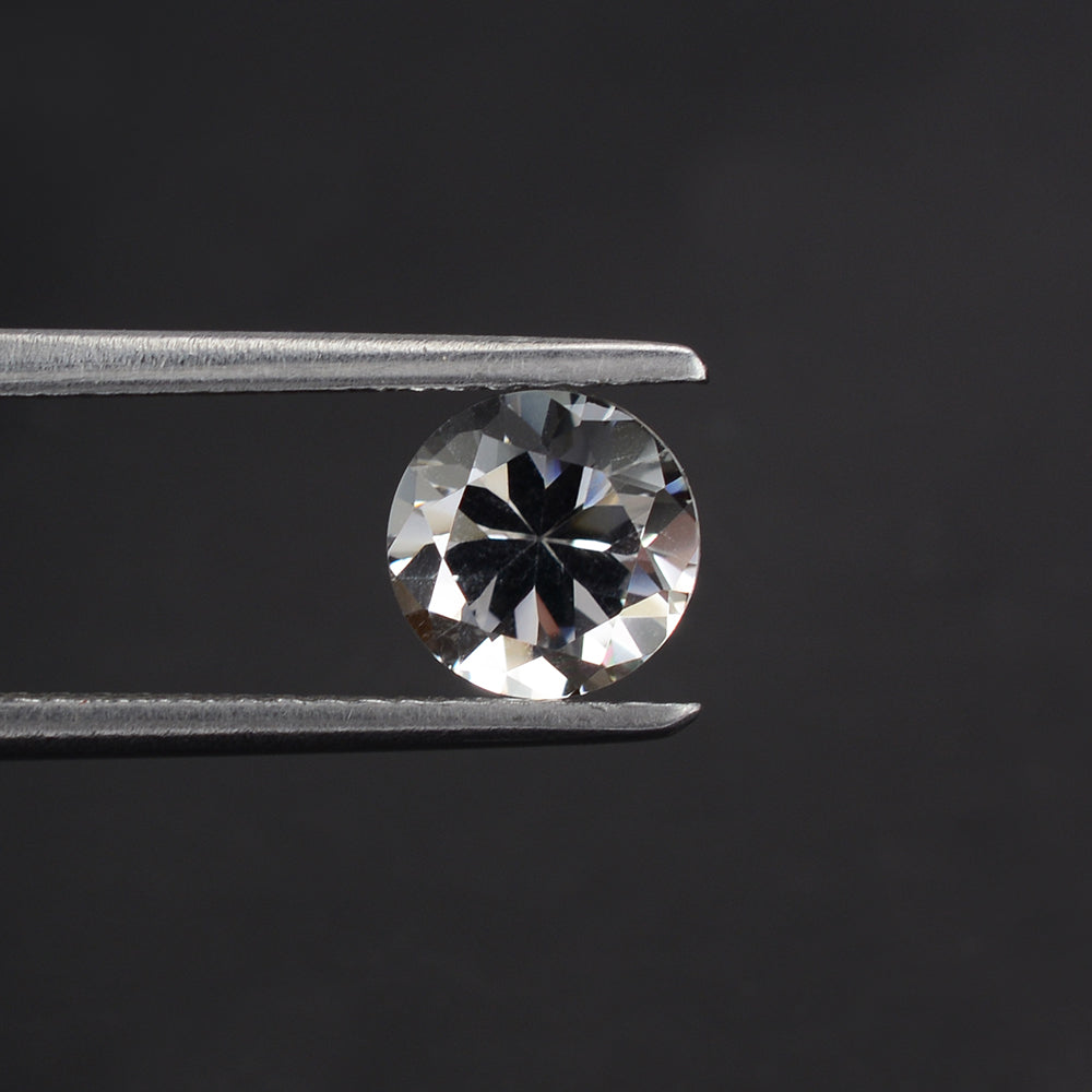 CRYSTAL DIAMOND CUT ROUND 6.50MM 1 Cts.
