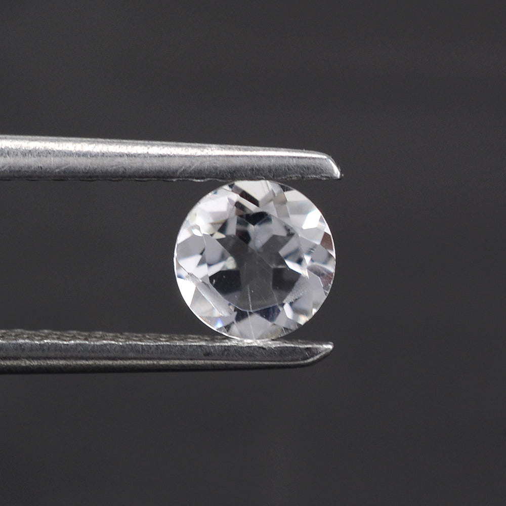 CRYSTAL CUT ROUND 5MM (THICKNESS-2.70-2.90MM) 0.46 Cts.