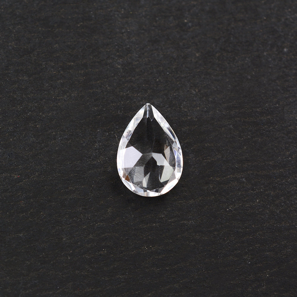 CRYSTAL CUT PEAR 9X6MM (WHITE/CLEAN) 1.38 Cts.