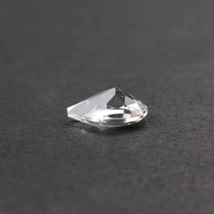 CRYSTAL CUT PEAR 9X6MM (WHITE/CLEAN) 1.38 Cts.
