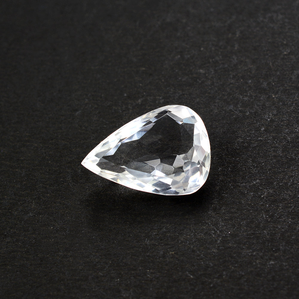 CRYSTAL CUT PEAR 19.50X14MM 11.75 Cts.