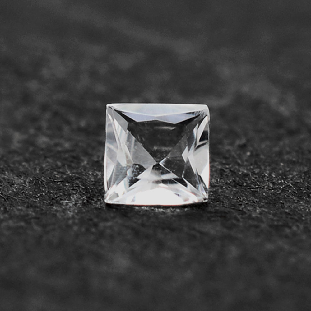 CRYSTAL PRINCESS CUT SQUARE 2.50MM 0.08 Cts.