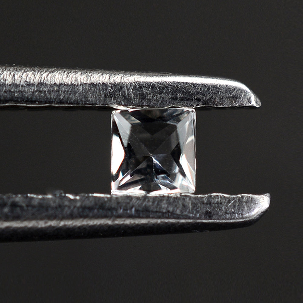CRYSTAL PRINCESS CUT SQUARE 2MM 0.04 Cts.