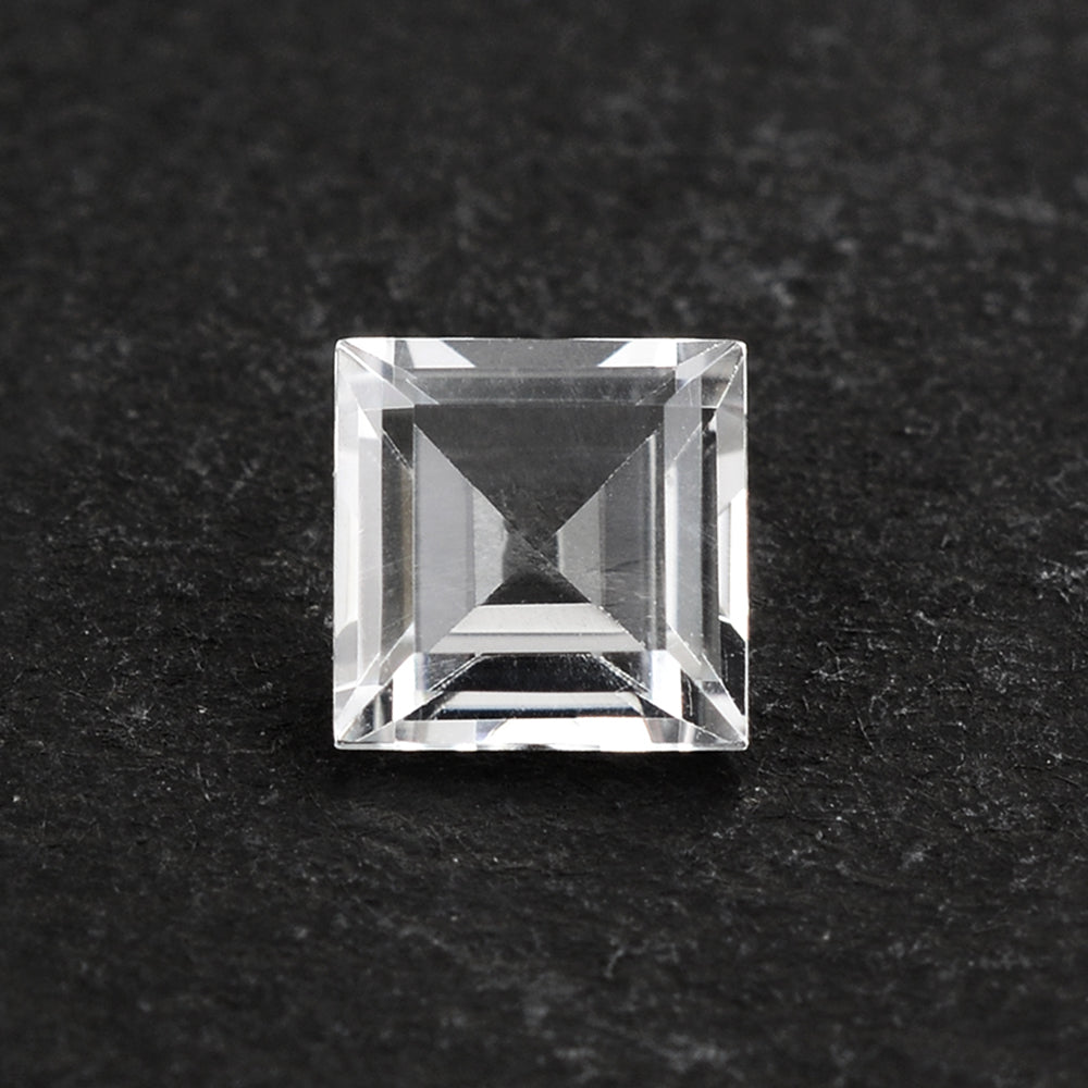 CRYSTAL CUT SQUARE 6MM 1.06 Cts.