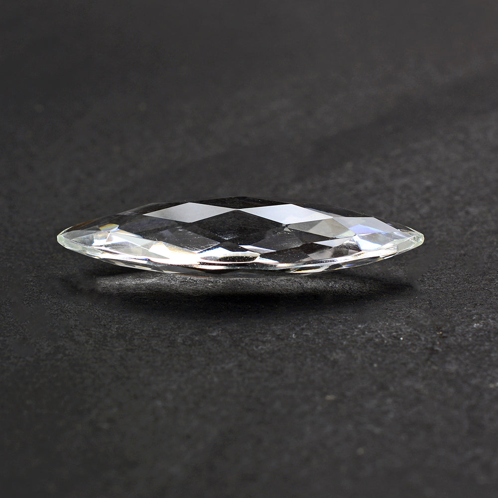CRYSTAL BRIOLETTE MARQUISE 31X12MM 13.74 Cts.