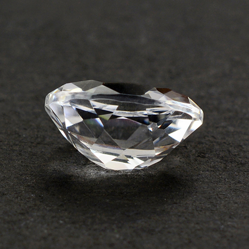 CRYSTAL CUT OVAL 11X9MM 3.37 Cts.