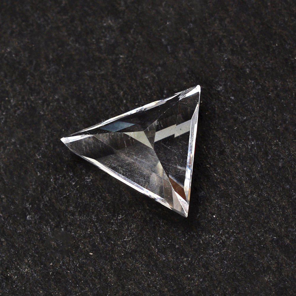 CRYSTAL STEP CUT TRAINGLE 9X8X8MM 1.47 Cts.