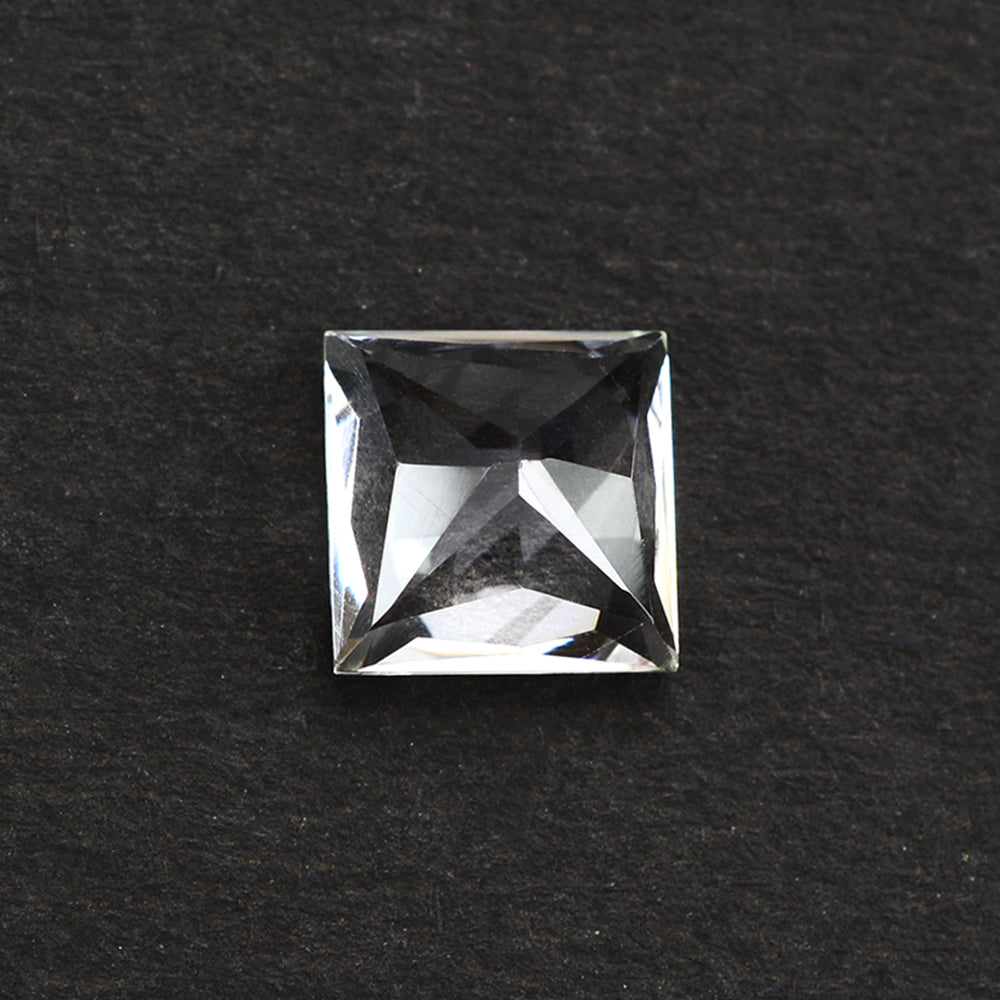 CRYSTAL PRINCESS CUT SQUARE 9MM 3.45 Cts.