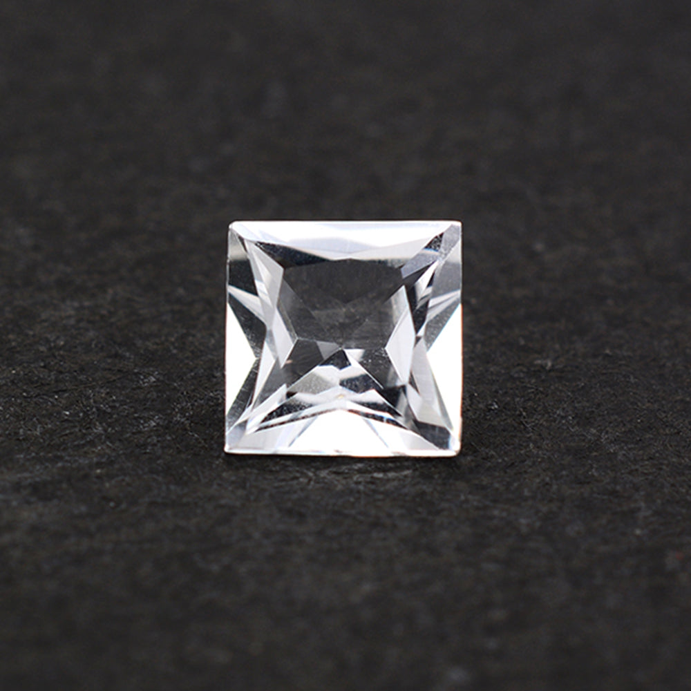CRYSTAL PRINCESS CUT SQUARE 6MM 1.07 Cts.