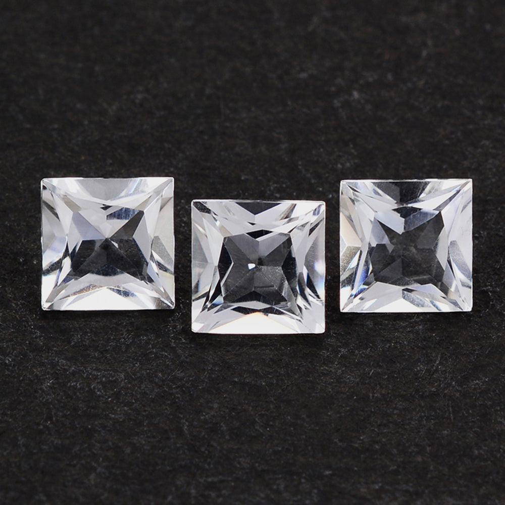CRYSTAL PRINCESS CUT SQUARE 6MM 1.07 Cts.