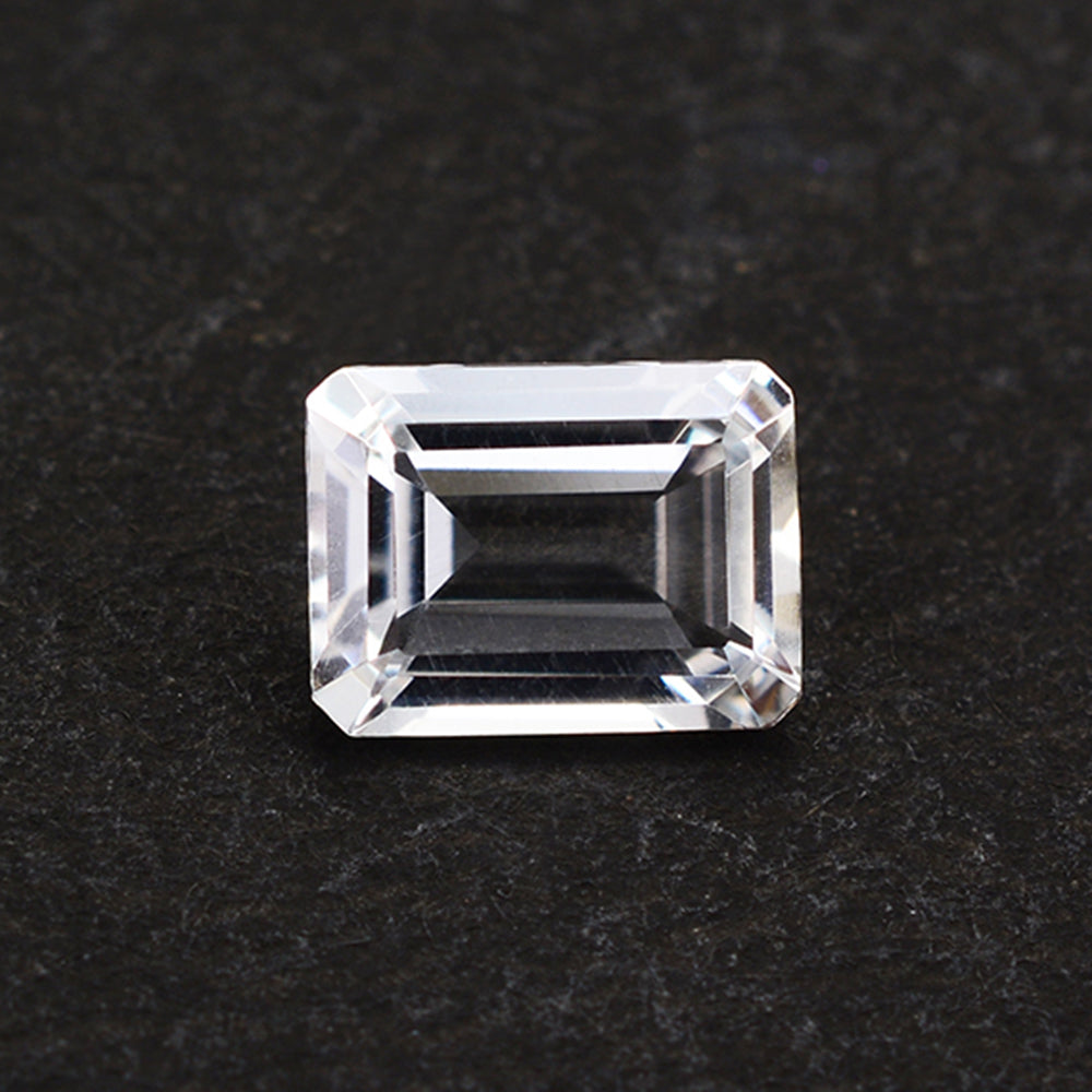 CRYSTAL CUT OCTAGON 8X6MM 1.53 Cts.