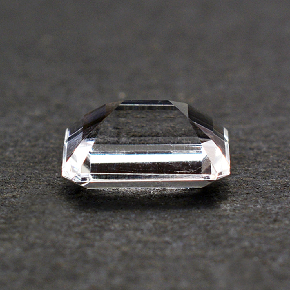 CRYSTAL CUT OCTAGON 8X6MM 1.53 Cts.