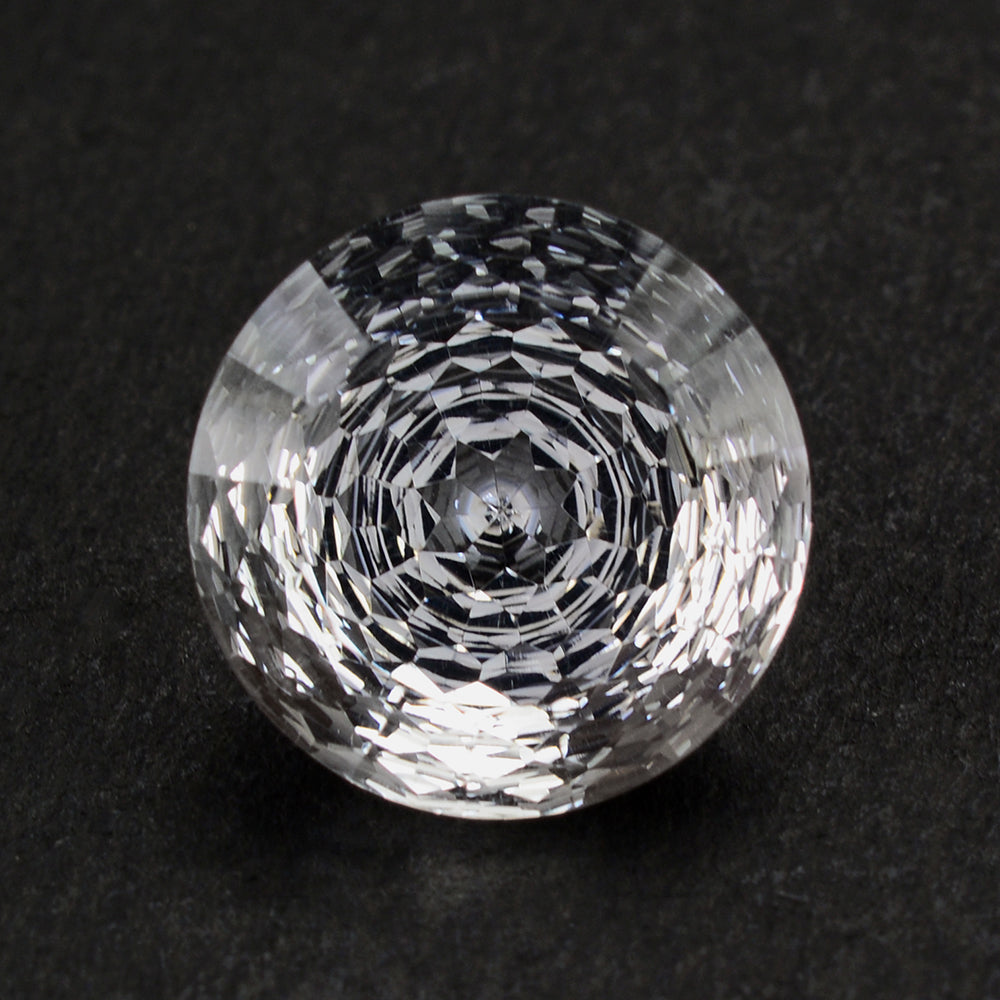 CRYSTAL NIRVANA CUT ROUND (DES#81) 15MM 11.30 Cts.