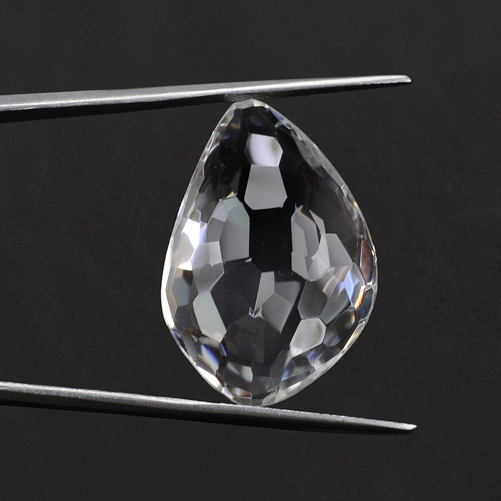 CRYSTAL IRREGULAR CUT BRIOLETTE FANCY SHAPE 30X20MM 35.75 Cts.