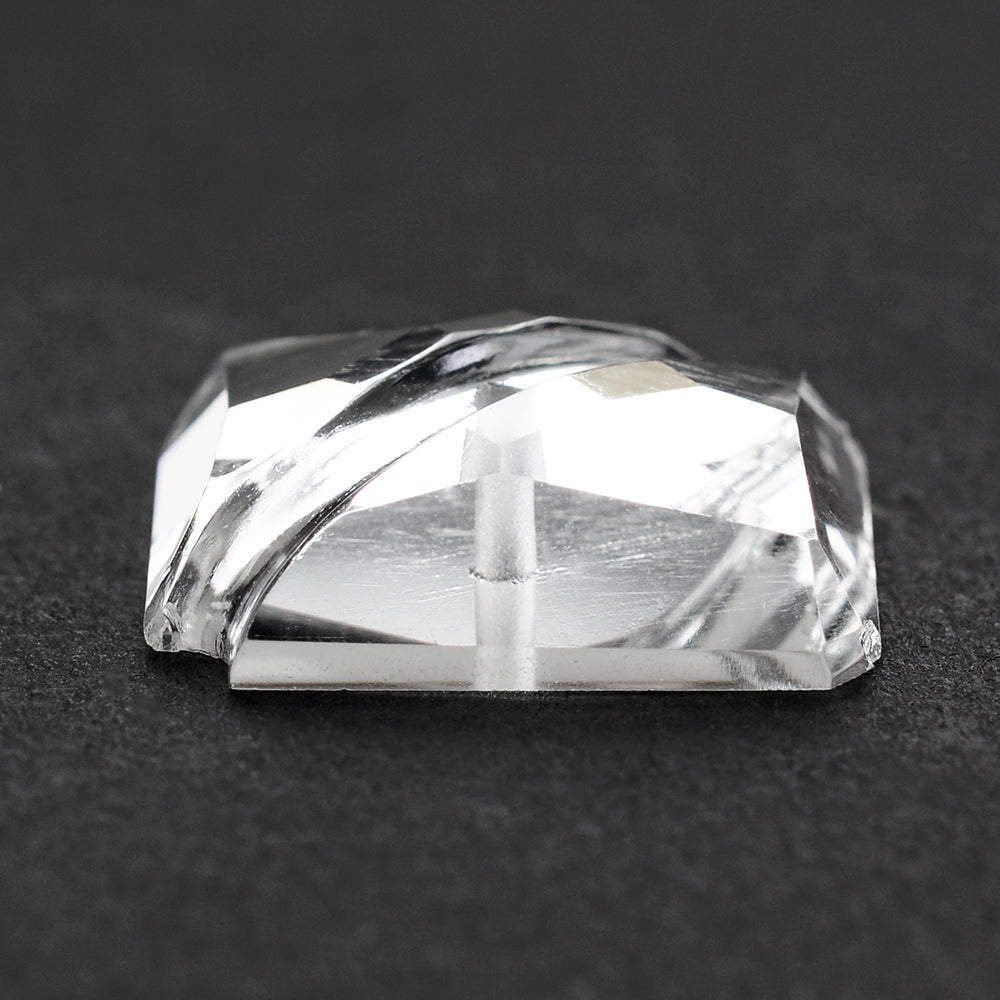 CRYSTAL OCTAGON CABS WITH CARVED BELT (DES#27) 16X12MM 8.20 Cts.