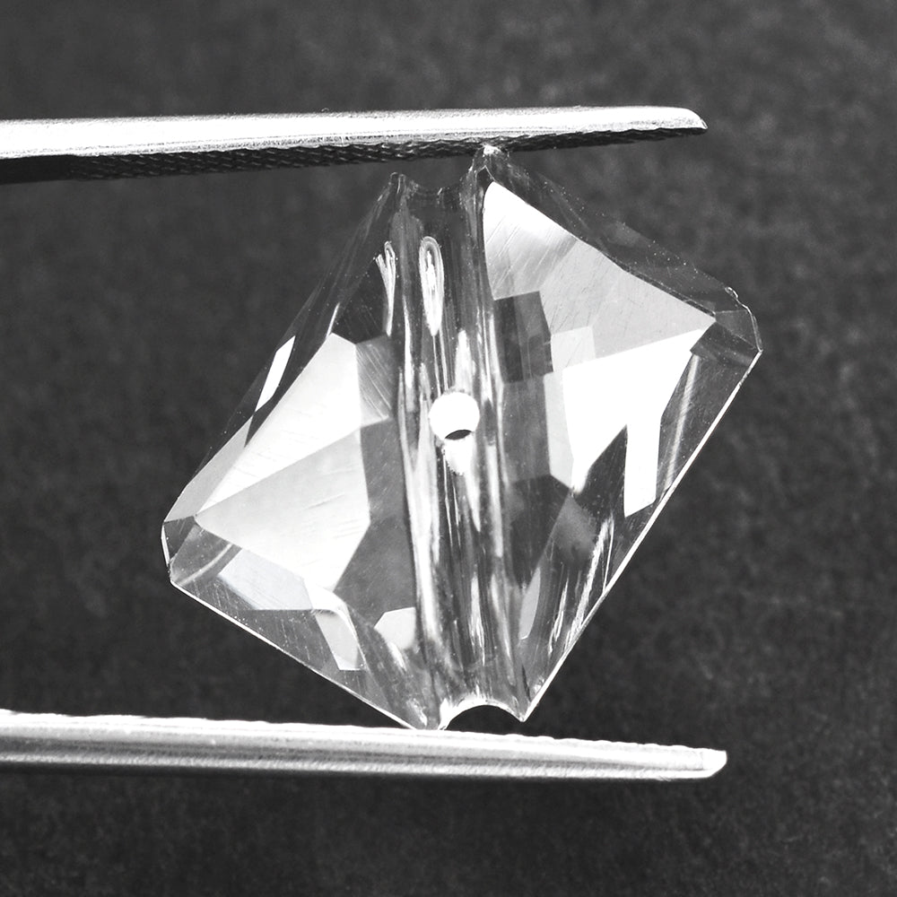 CRYSTAL OCTAGON CABS WITH CARVED BELT (DES#27) 16X12MM 8.20 Cts.