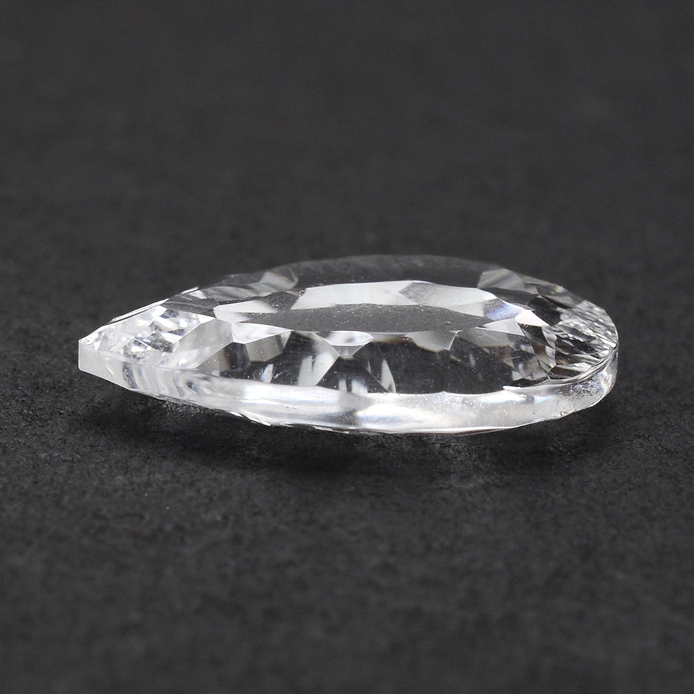 CRYSTAL CONCAVE PEAR FLAT (DES#145) 16X12MM 4.65 Cts.