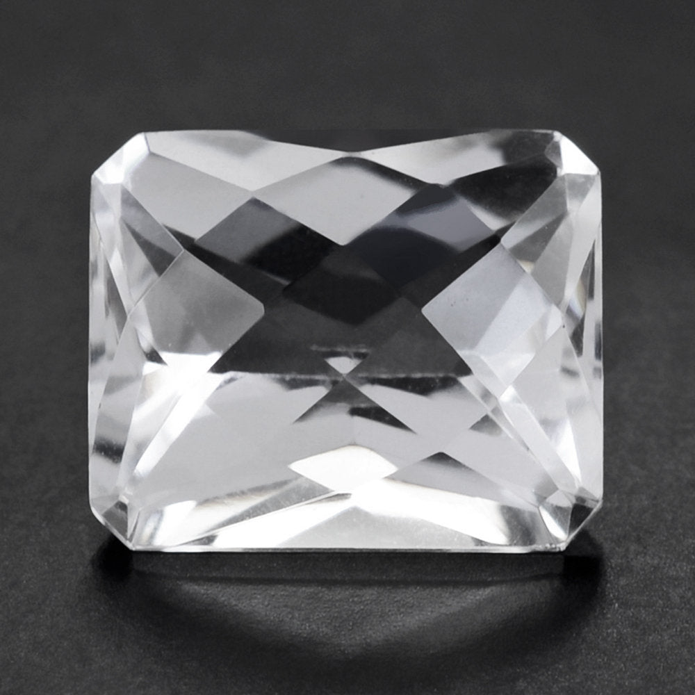 CRYSTAL SPECIAL CHECKER OCTAGON (DES#56) 12X10MM 5.68 Cts.