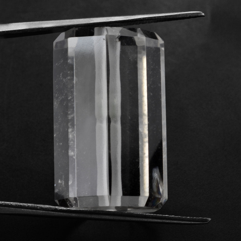 CRYSTAL STEP CUT BARREL (FULL DRILL 1MM) (HI) 25X16MM 62.82 Cts.